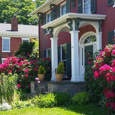 Grape Arbor Bed And Breakfast North East Luaran gambar